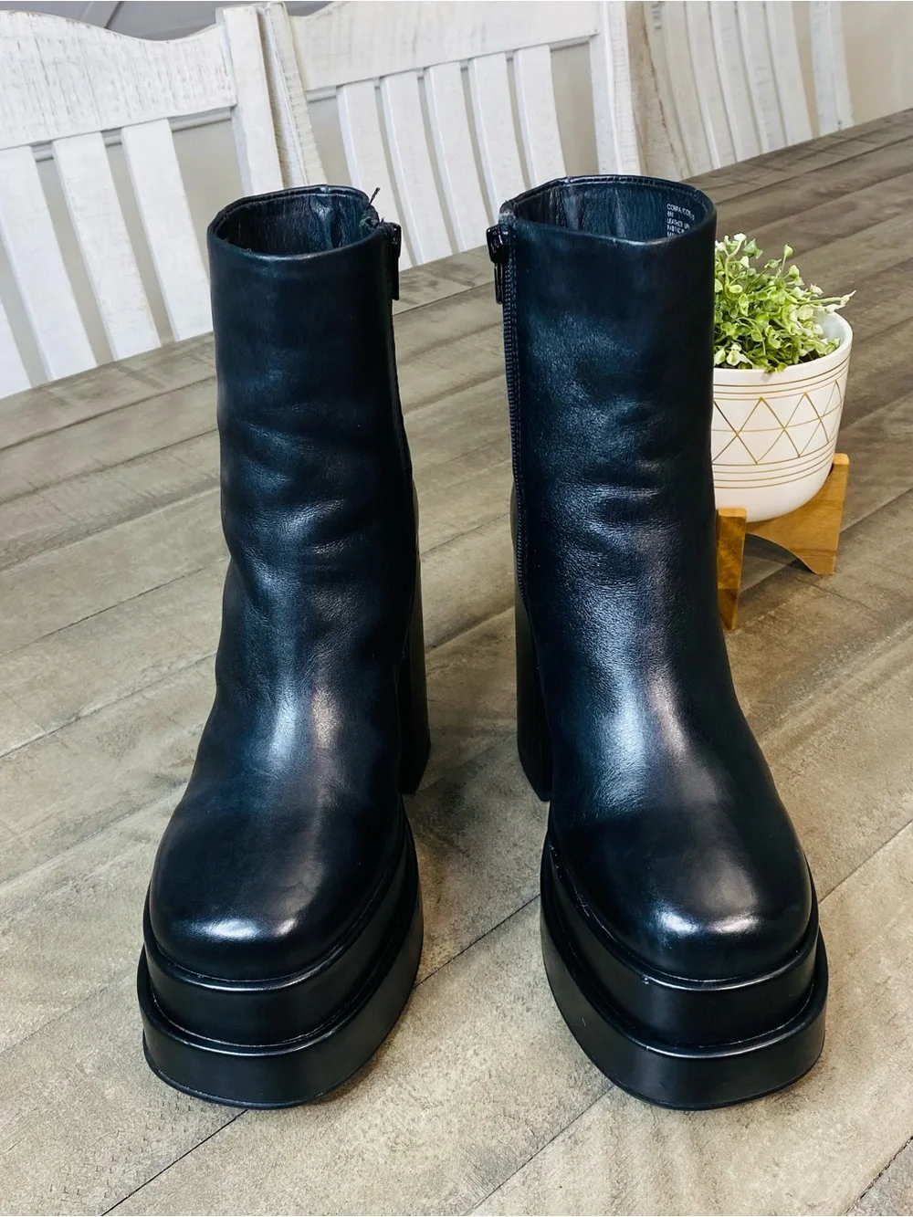 Steve Madden Cobra Black Leather Double Platform Heeled Boots Women's Size 8